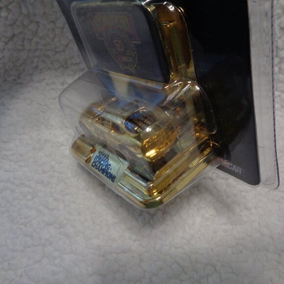 Jeff Burton #99 Exide 24K Gold 1/64 Racing Champions Car Nascar 50th Anniversary - Picture 5 of 11